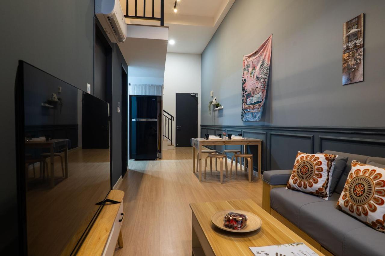 Sunway Grid Loft Suite By Nest Home【Olympic Size Pool】 Kampong Pendas エクステリア 写真